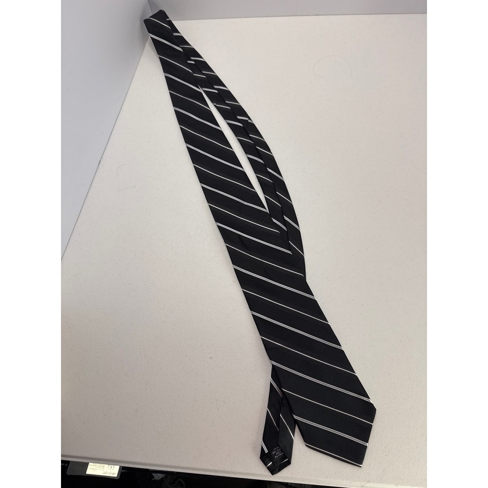 Nicole Miller New York Mens Silk Necktie Black Silver White Striped RN 114831